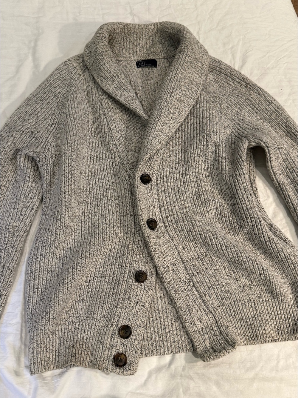 GAP - Unisex Chunky Heavyweight Knit Cardigan - Light Gray